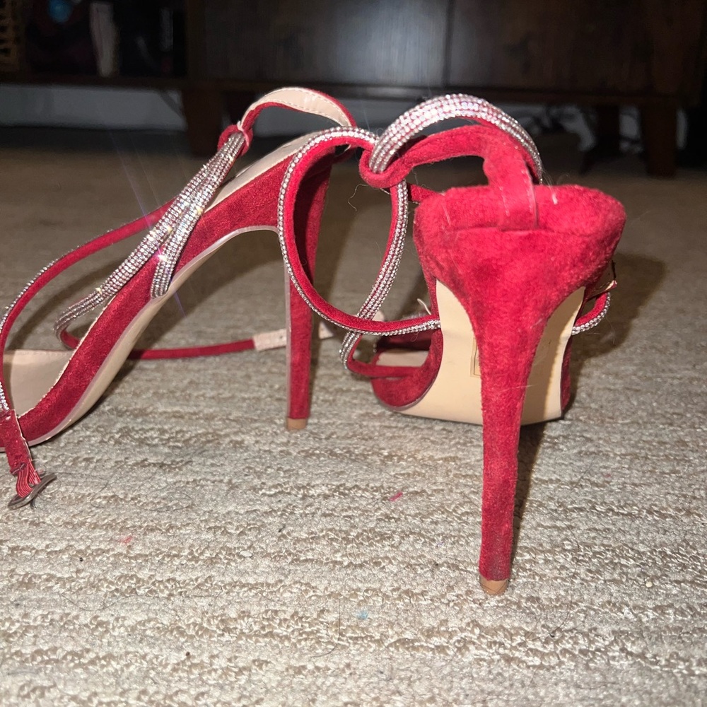 Deep red FN heels with rhinestones Size 10US - Picture 3 of 4